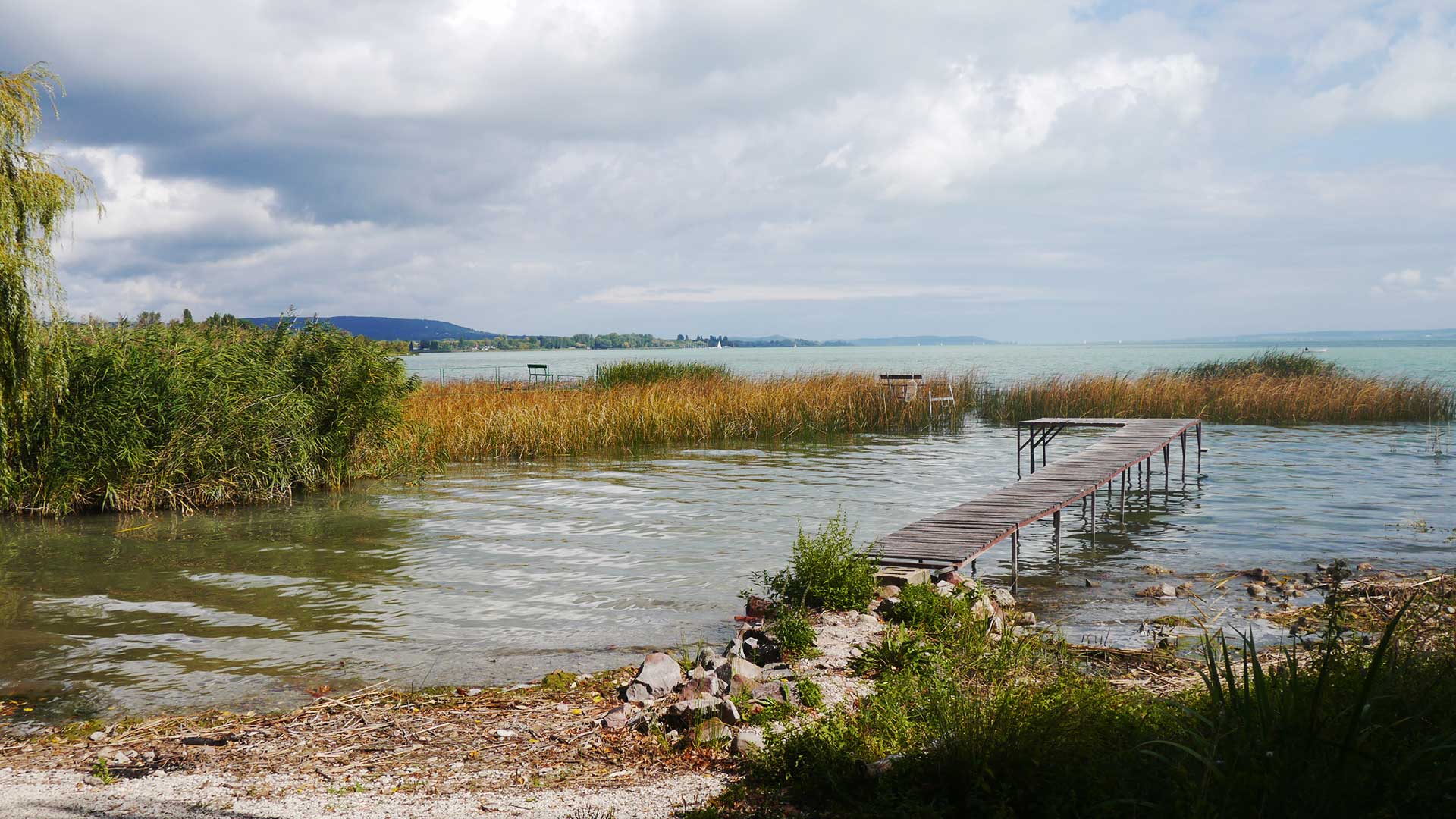 Egyre kevesebb a szabadon megközelíthető vízpart a Balatonon