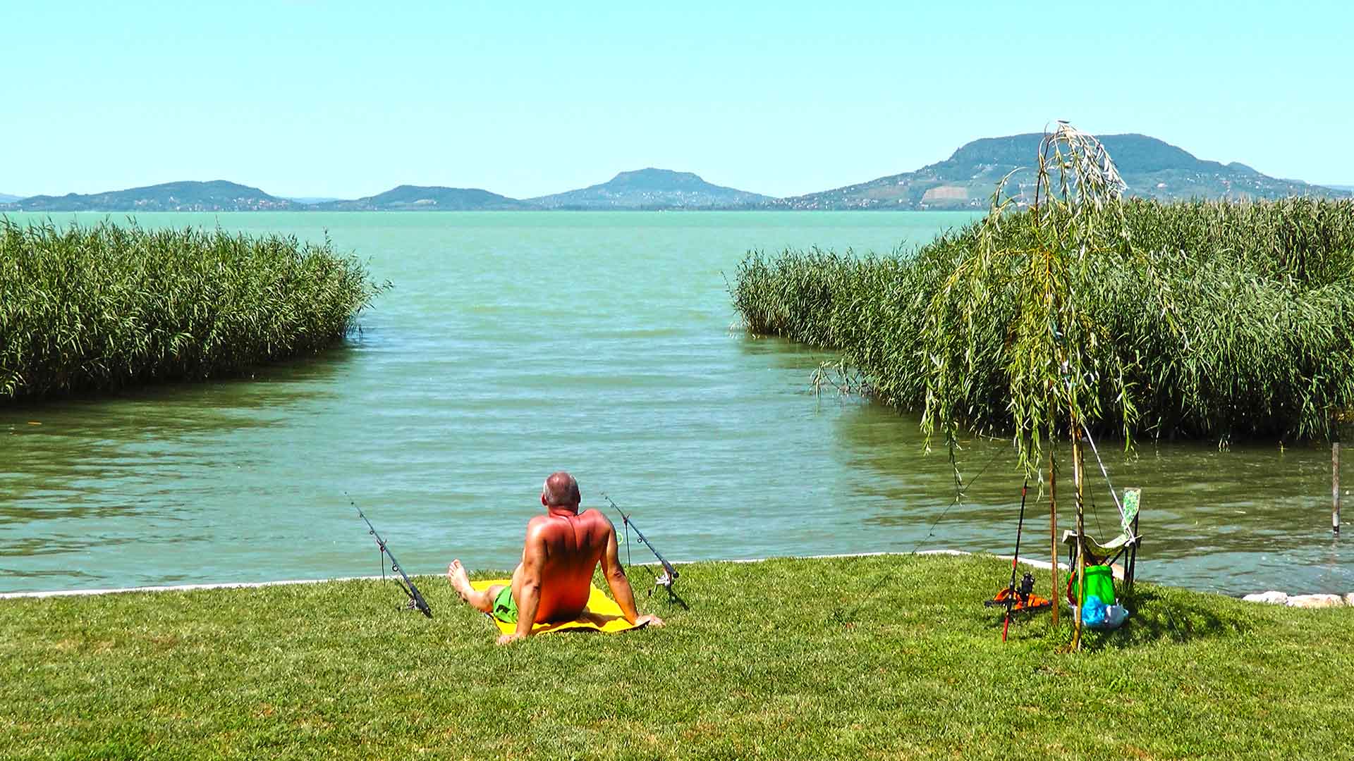 A balatoni közvetlen vízparti ingatlantulajdonosok egyik kedvelt szórakozása a horgászat